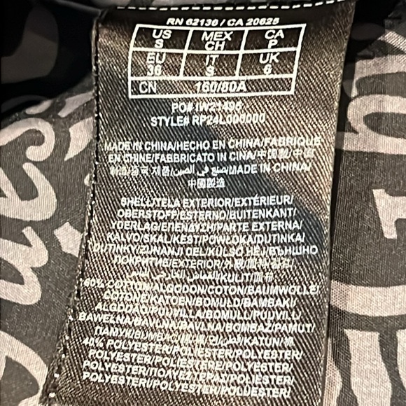 Guess Double-Breasted Black Women's Coat Size Small - Picture 7 of 8